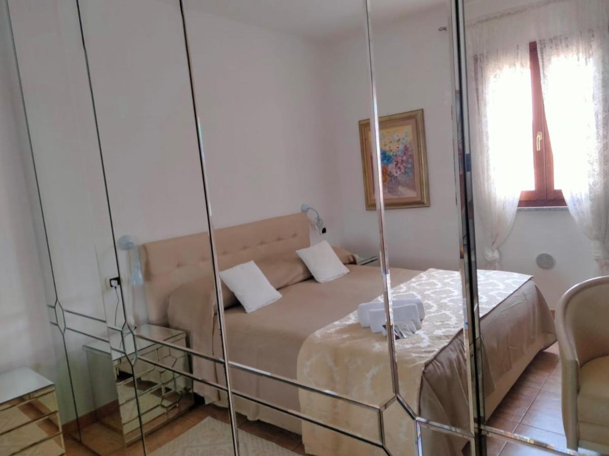 La Casa Dei Fenicotteri Bed & Breakfast Olbia Eksteriør bilde